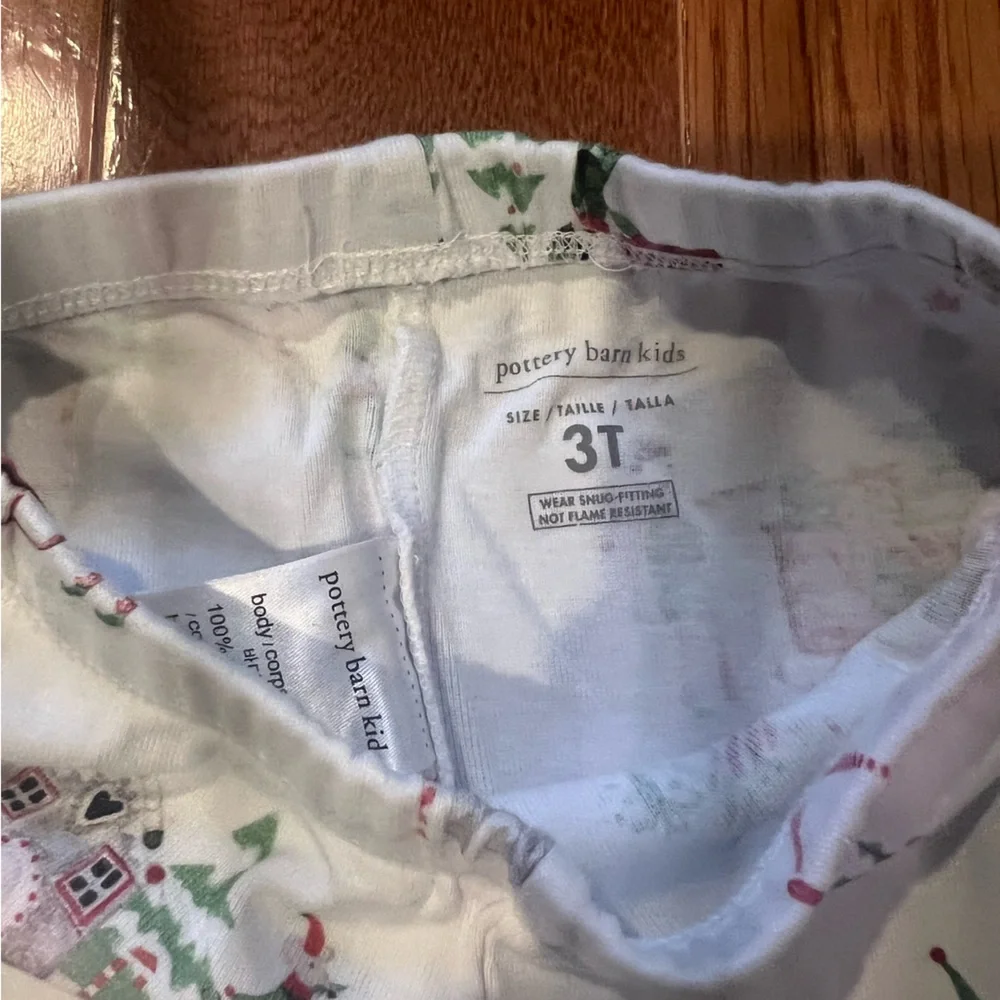 Pottery Barn Kids White Holiday Elf Print Pajama Set with Red Trim
